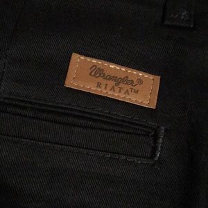 Wrangler Riata 32x32